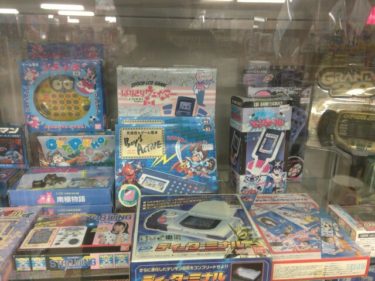激レア盛りだくさん！昭和生まれクリーンヒットなおもちゃ屋さん