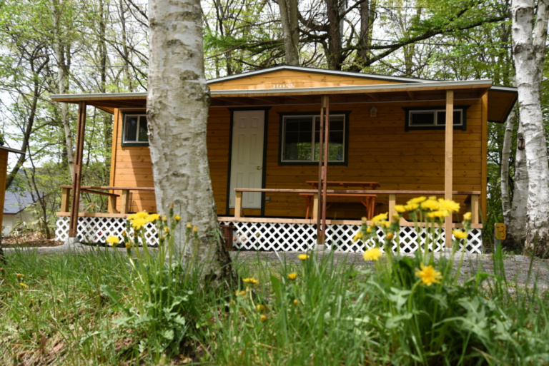 春キャンプの服装 寝袋 寒さ対策 キャンプ地 失敗しない4つのポイント