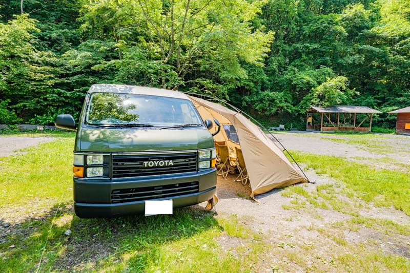 キャンプは旅だ 車中泊仕様のハイエースリノカでキャンプの幅が広がった21年 フレックス ハイエースリノカ