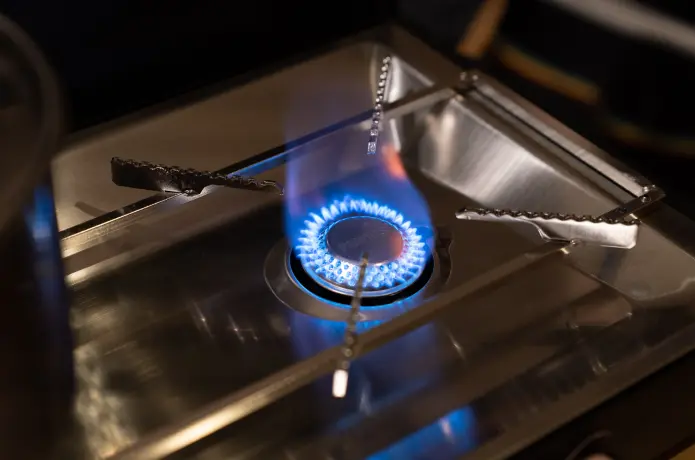 プリムスキンジャ】ガス缶一つで使える人気ツーバーナーが優秀すぎ