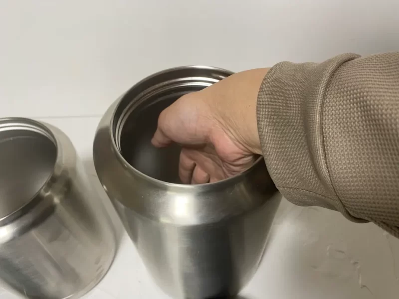 キャンプの氷入れ イエティ のランブラージャグ最強説 ハーフとワンガロンの比較も